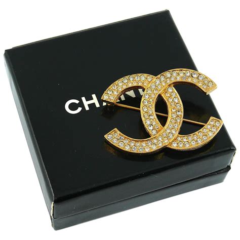 Chanel brooch vintage